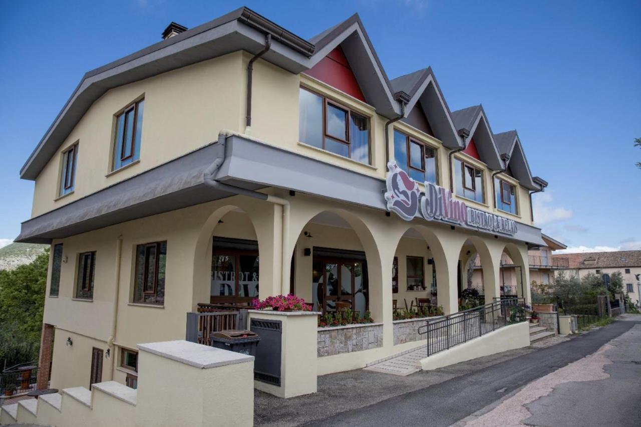 Divino Bistrot e Relais Hotel Lenola Buitenkant foto