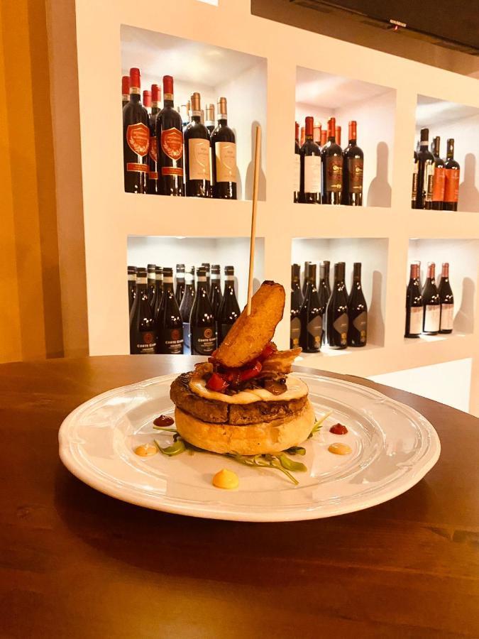 Divino Bistrot e Relais Hotel Lenola Buitenkant foto